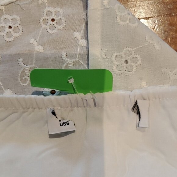 White Floral Lace Womens Top - Picture 4 of 7